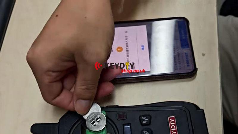 keydiy-kd-max-unable-to-recognize-issue-toyota-avensis-f433-fix-2