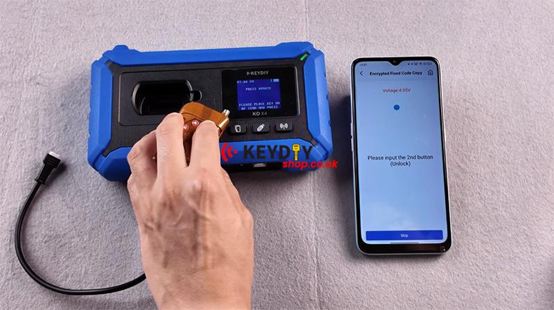 keydiy-kd-x4-copy-encrypted-fixed-code-remotes-easily-9