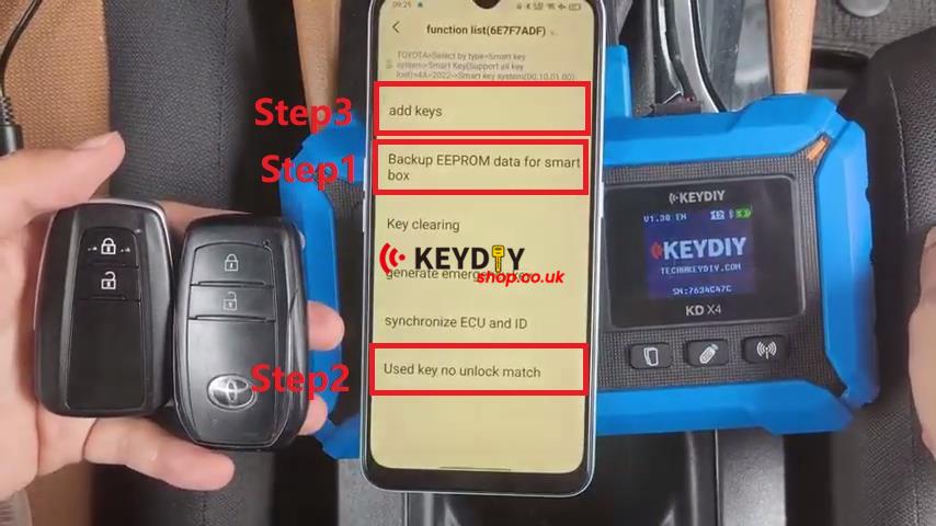 keydiy-kd-x4-renews-2024-toyota-yaris-cross-ncf29a1m-locked-key-4