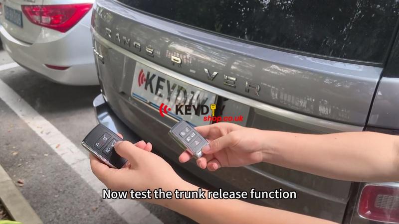 keydiy-kkeydiy-kd-x4-add-key-to-2022-range-rover-without-kvm-disassembly-13d-x4-add-key-to-2022-range-rover-without-kvm-disassembly-13