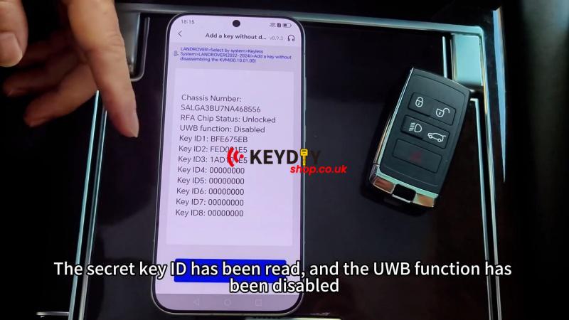 keydiy-kd-x4-add-key-to-2022-range-rover-without-kvm-disassembly-6